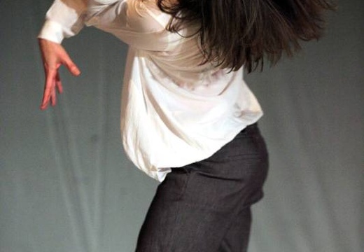 "ROTLICHT", Chr. und Tanz Henrietta Horn