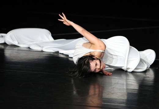 Mush-Room - Chor.: Grace Ellen Barkey