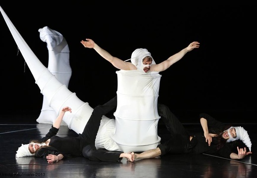 Mush-Room - Chor.: Grace Ellen Barkey