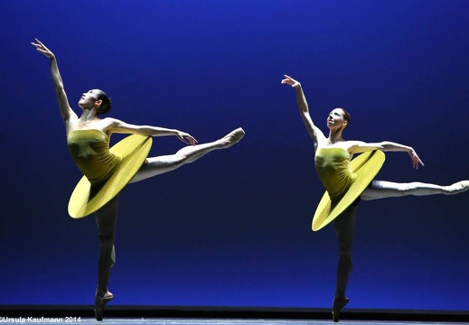 The Vertiginous Thrill of Exactitude - Chr. W.Forsythe - Ballett Dortmund