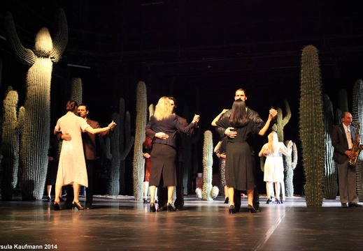 Ahnen (2014)