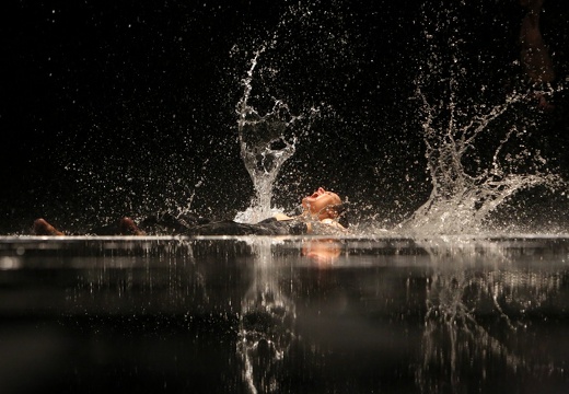 Pina Bausch - Vollmond (2015)