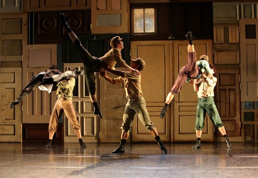 Luis Fernando Bongiovanni - Alice in Wonderland