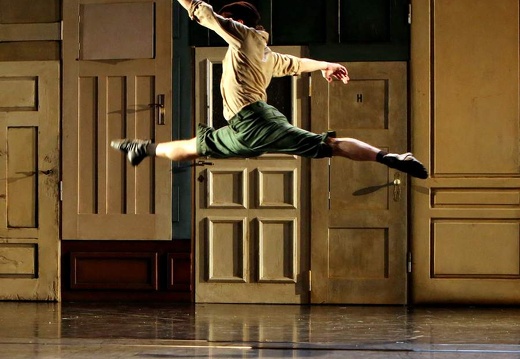 Luis Fernando Bongiovanni - Alice in Wonderland