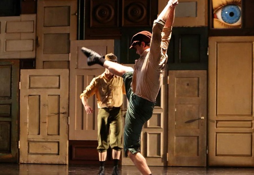 Luis Fernando Bongiovanni - Alice in Wonderland