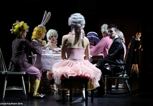 Luis Fernando Bongiovanni - Alice in Wonderland