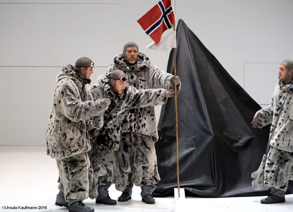 South Pole, Regie Hans Neuenfels, UA. 31.01.2016, Foto Ursula Kaufmann J09A5926.jpg