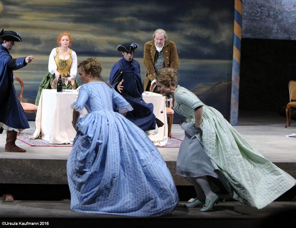 Cosi fan tutte, Foto Ursula Kaufmann J09A0965.jpg