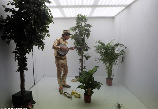 uuuuu(topia)