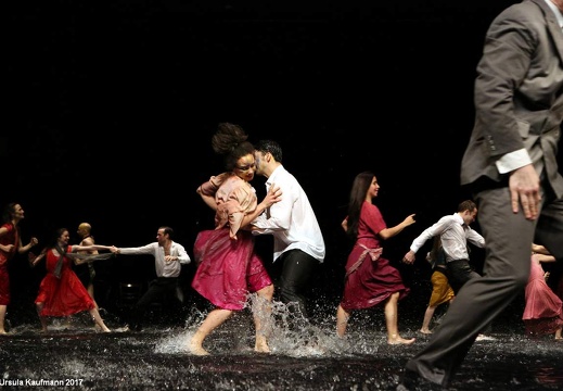 Arien - Ein Stück von Pina Bausch | 17.05.2017 | Tanztheater Wuppertal | Neueinstudierung
