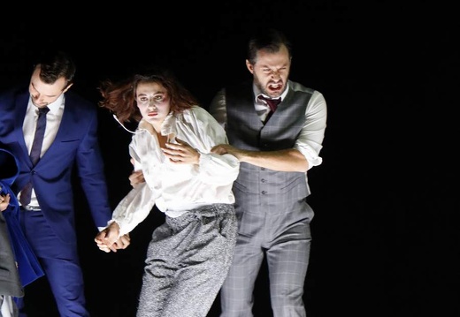 Christof Loy | Le nozze di Figaro | Bühne: Johannes Leiacker | Bayerische Staatsoper | München | OHP 20.10.2017