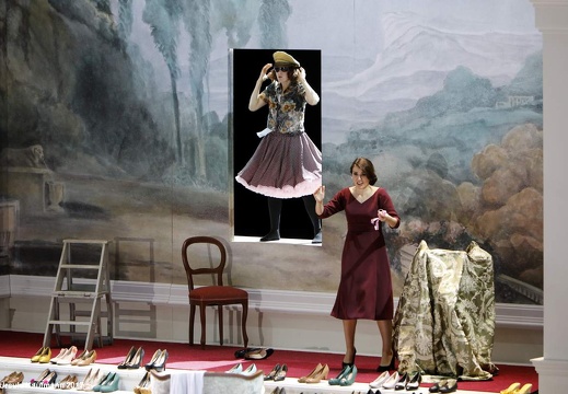 Christof Loy | Le nozze di Figaro | Bühne: Johannes Leiacker | Bayerische Staatsoper | München | OHP 20.10.2017