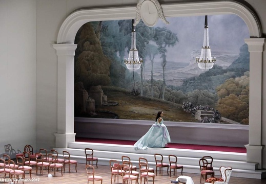 Christof Loy | Le nozze di Figaro | Bühne: Johannes Leiacker | Bayerische Staatsoper | München | OHP 20.10.2017
