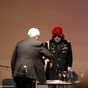 Stellungnahme eines Kriegsministers im Schlafanzug,ratlos | Alexander Kluge im Gespräch mit Helge Schneider | 10.11.2017 | Museum Folkwang,Essen