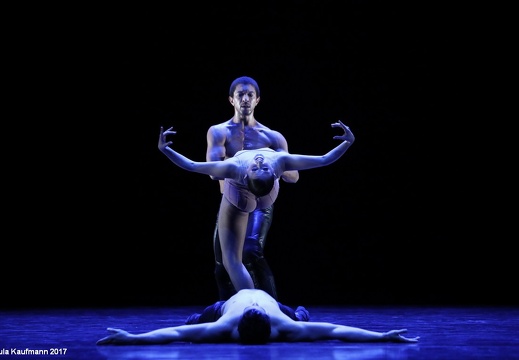 Choreografien von David Dawson, Uwe Scholz, Bridget Breiner und Jiri Kylian | 24.11.2017 | Musiktheater im Revier | Gelsenkirchen