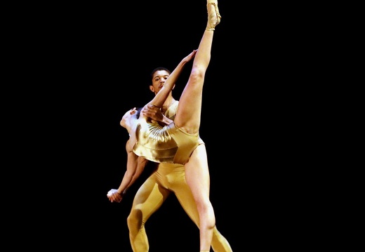 Choreografien von David Dawson, Uwe Scholz, Bridget Breiner und Jiri Kylian | 24.11.2017 | Musiktheater im Revier | Gelsenkirchen