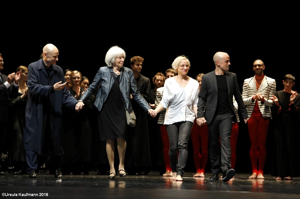 Tanzpreisverleihung an Nele Hertling, Meg Stuart, Goyo Montero - Ballett des Staatstheaters Nürnberg | Gala 22.09.2018 Aalto Theater, Essen _33A8532.jpg