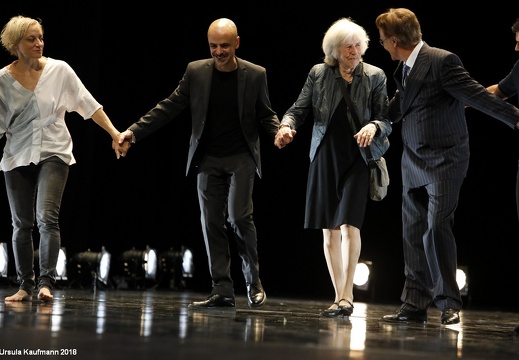 Tanzpreisverleihung an Nele Hertling, Meg Stuart, Goyo Montero - Ballett des Staatstheaters Nürnberg | Gala 22.09.2018 Aalto Theater, Essen