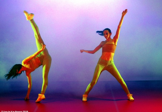 Olga Pona | Chelyabinsk Contemporary Dance Theater | Different | Theater im Pumpenhaus | 16.03.2019