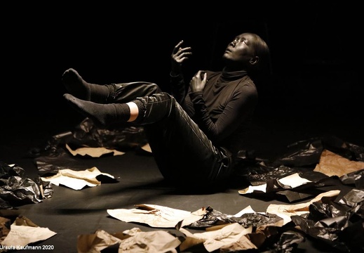 Emanuele Soavi | AUREA | Tanzinstallation | tanzfaktur Köln | 30.09.2020