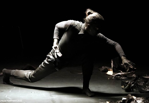 Emanuele Soavi | AUREA | Tanzinstallation | tanzfaktur Köln | 30.09.2020