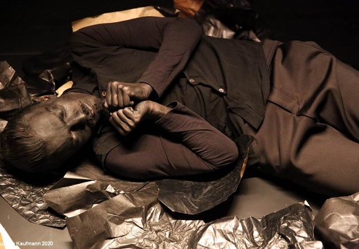 Emanuele Soavi | AUREA | Tanzinstallation | tanzfaktur Köln | 30.09.2020