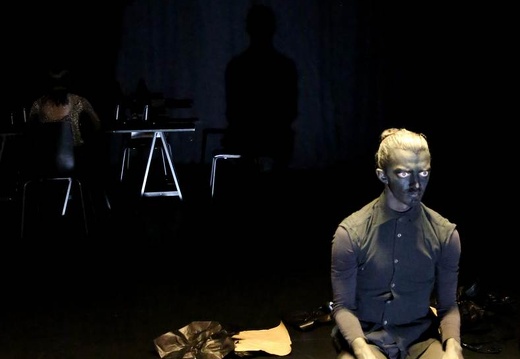 Emanuele Soavi | AUREA | Tanzinstallation | tanzfaktur Köln | 30.09.2020