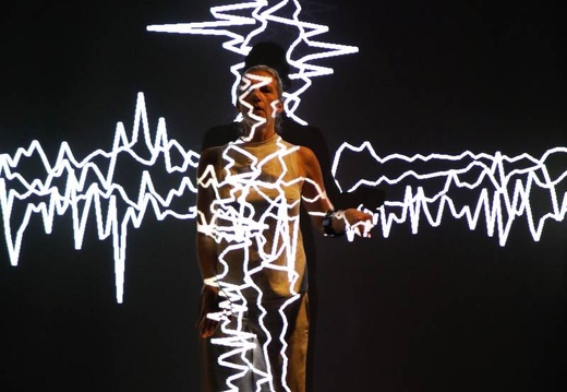Henrietta Horn | CONTRAPUNCTUS I° | Video + Licht Reinhard Hubert | Fabrik Heeder, Krefeld, 09.10.2020