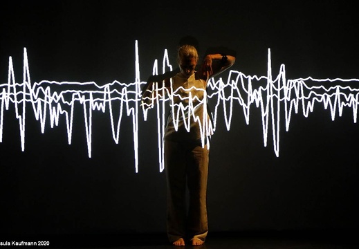 Henrietta Horn | CONTRAPUNCTUS I° | Video + Licht Reinhard Hubert | Fabrik Heeder, Krefeld, 09.10.2020