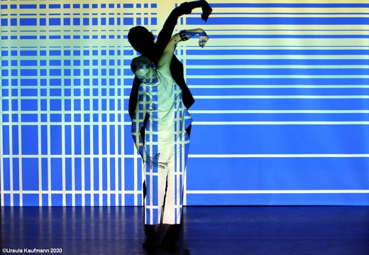 Henrietta Horn | CONTRAPUNCTUS I° | Video + Licht Reinhard Hubert | Fabrik Heeder, Krefeld, 09.10.2020
