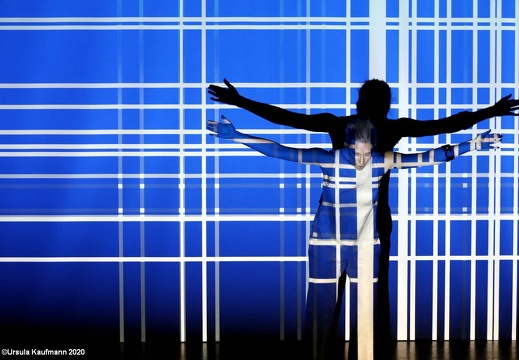 Henrietta Horn | CONTRAPUNCTUS I° | Video + Licht Reinhard Hubert | Fabrik Heeder, Krefeld, 09.10.2020