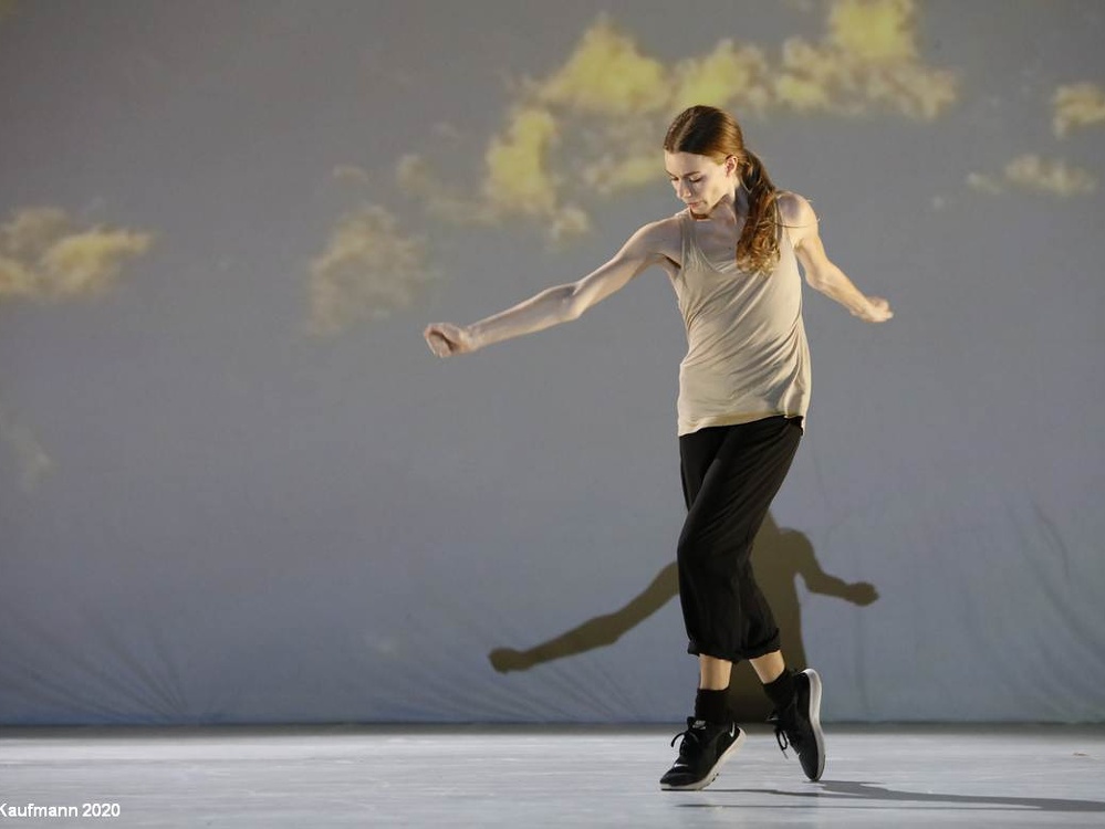 FolkwangTanzstudio | Noemie Defozzez | Set one's heart on | Essen 27.10.2020