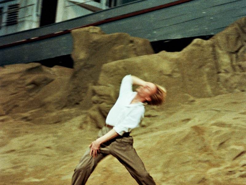 Uraufführung | Das Stück mit dem Schiff | Ein Stück von Pina Bausch | Tanztheater Wuppertal | 1993