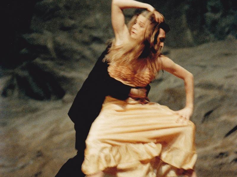 Uraufführung | Das Stück mit dem Schiff | Ein Stück von Pina Bausch | Tanztheater Wuppertal | 1993