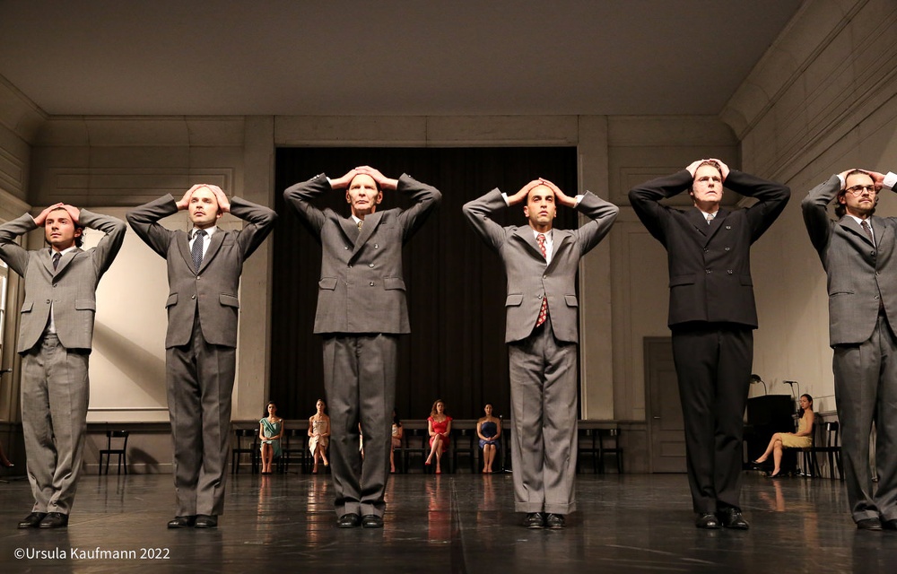 pina-bausch_kontakthof00024.jpg