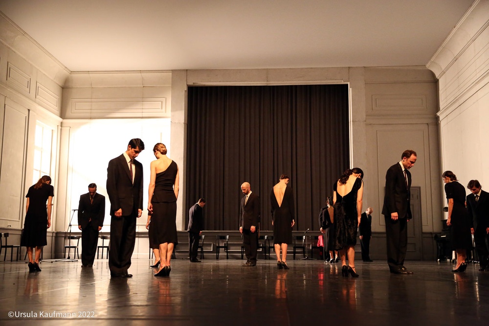 pina-bausch_kontakthof00029.jpg