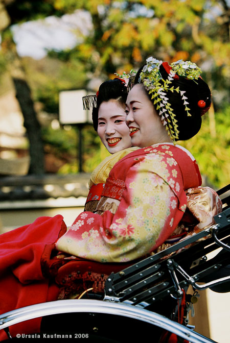 Geishas in Kyoto - 2006