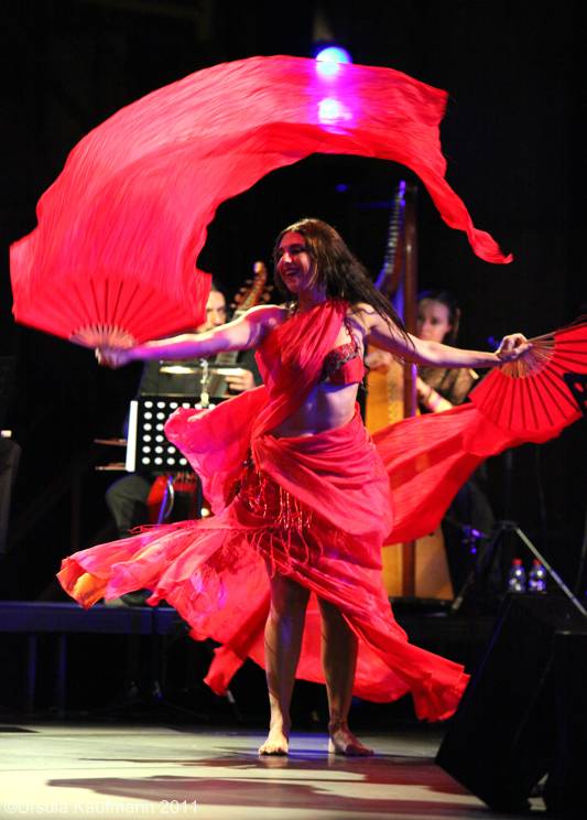 SALTO!Cristiane Azem,10.09.2011,Jahrhunderthalle,Ruhrtriennle,Foto Ursula Kaufmann IMG_1086.JPG