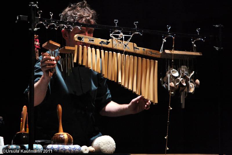 DRUMMING, Schlagquartett, Ruhrtriennale, Turbinenhalle, 03.10.2011, Foto Ursula Kaufmann IMG_1420.JPG