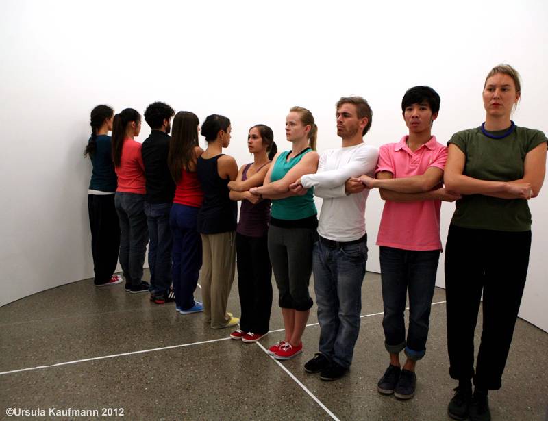 Ruhrtriennale, Museum Folkwang, 17.08.2012
Marina Abramović, Jennifer Allora & Guillermo Calzadilla, John Baldessari, Simon Fujiwara, Damien Hirst, Joan Jonas, Xavier Le Roy, Laura Lima, Roman Ondák, Lucy Raven, Tino Sehgal, Santiago Sierra, Xu Zhen. Curators — Klaus Biesenbach, Hans Ulrich Obrist 12 Rooms, Ruhrtriennale, Museum Folkwang, 17.08.2012,von Allora & Calzadilla - Dreht