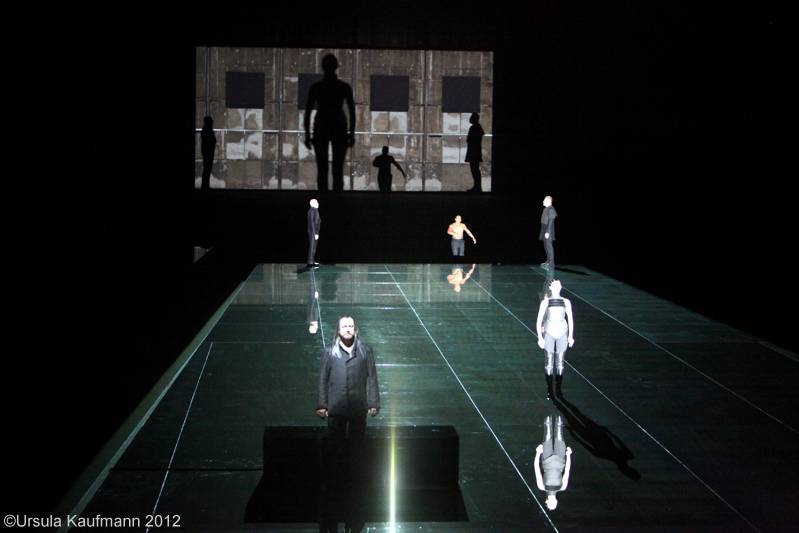 Prometheus,Regie Lemi Ponifasio, Ruhrtriennale, Kraftzentrale Duisburg, 16.09.2012,Foto Ursula Kaufmann  IMG_1733.JPG